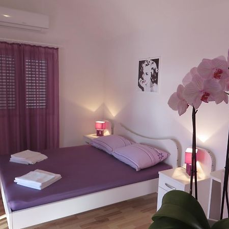 Apartments Petar Хвар Стая снимка