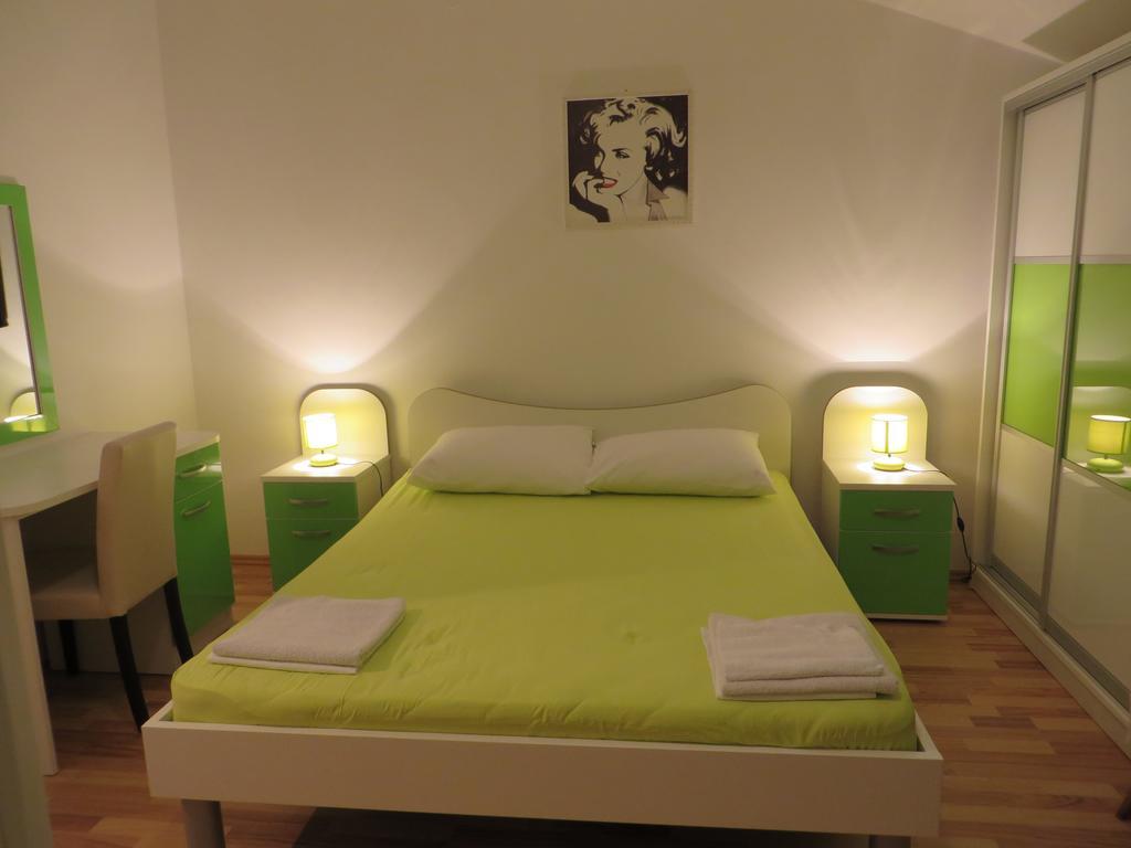 Apartments Petar Хвар Стая снимка
