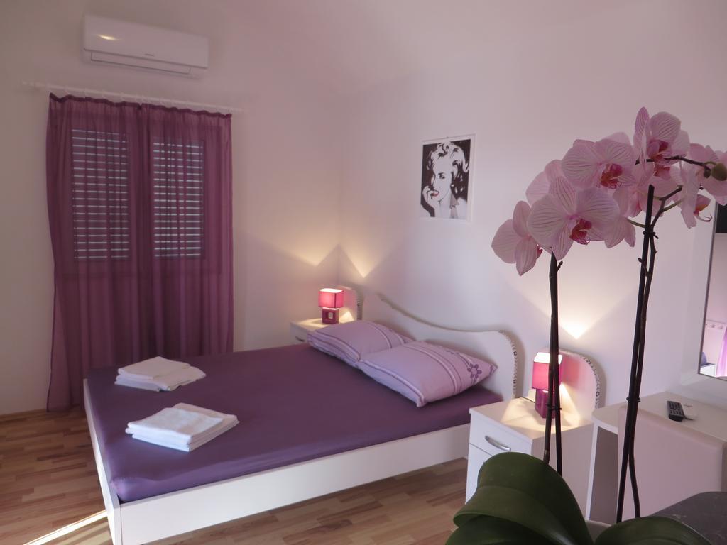 Apartments Petar Хвар Стая снимка