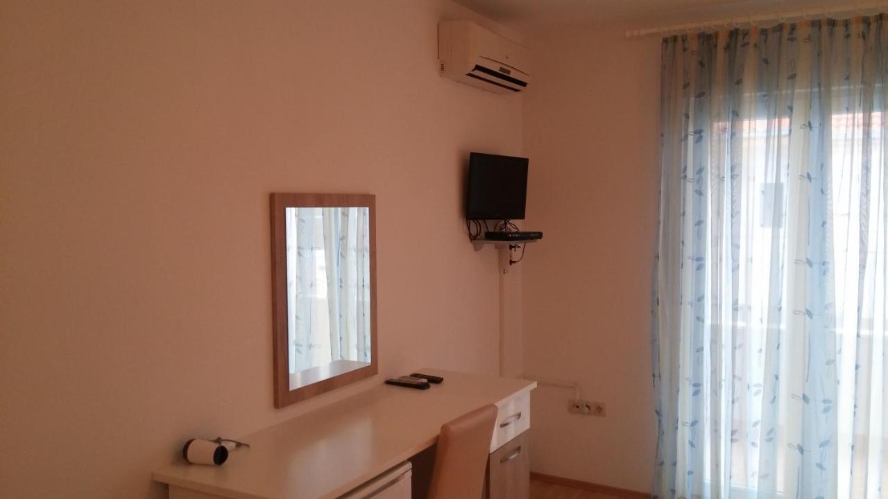Apartments Petar Хвар Екстериор снимка