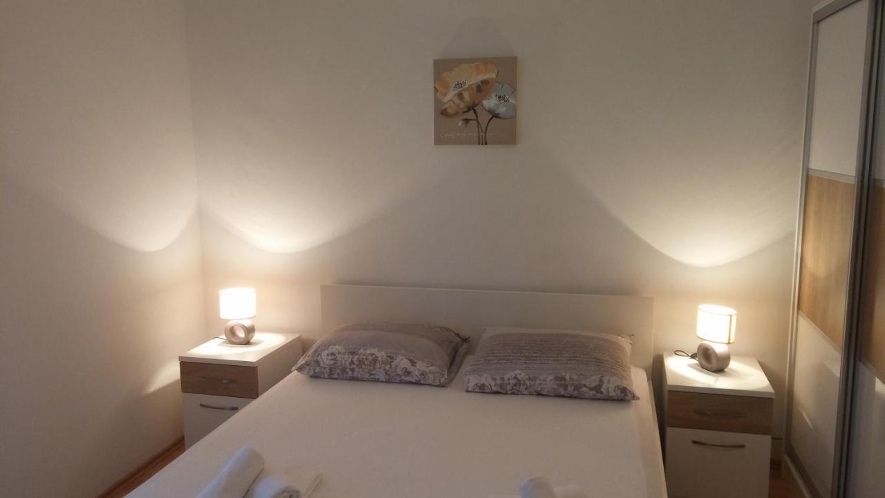 Apartments Petar Хвар Екстериор снимка
